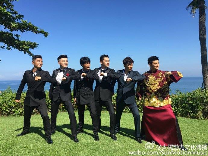 Những hình ảnh đầu tiên tại lễ cưới Lưu Thi Thi - 6