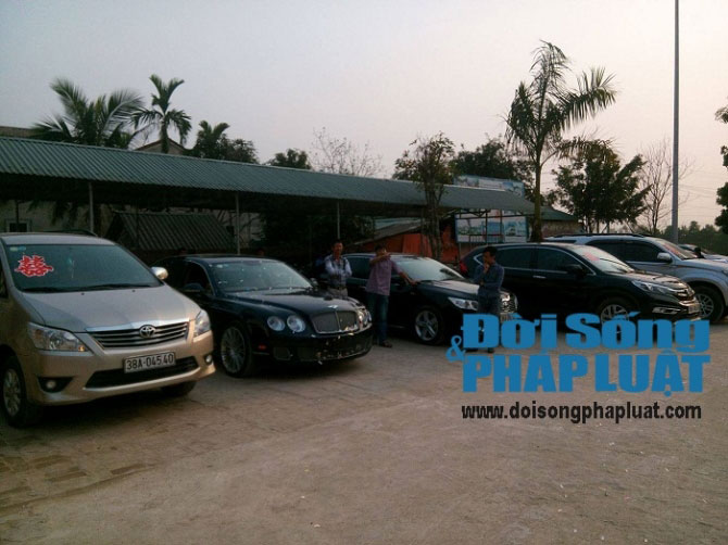 Mãn nhãn dàn xe trăm tỷ rước “cô dâu quan họ” về làng - 6