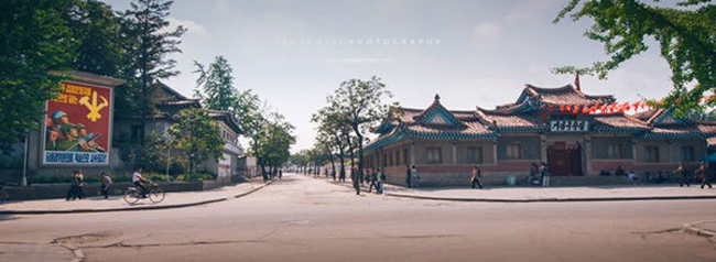 Những con đường sạch sẽ và yên bình ở thành phố&nbsp;Kaesong.
