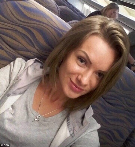 Bức ảnh selfie cuối cùng trên máy bay gặp nạn ở Nga - 1