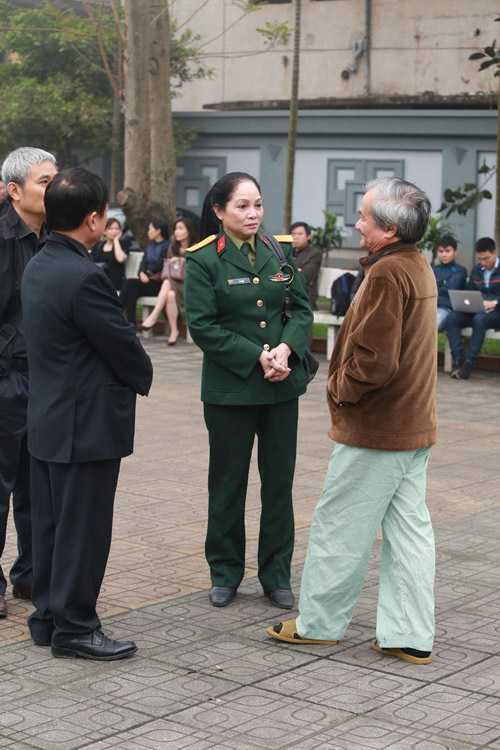 Lễ tang nhạc sĩ Thanh Tùng: "Tiễn bố về với mẹ, chào bố" - 35