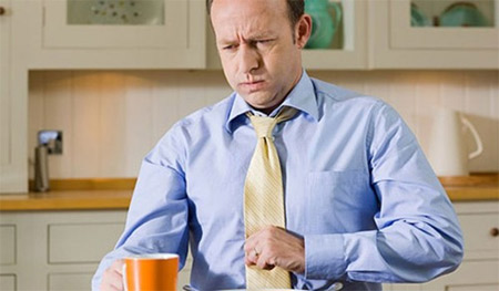 Dấu hiệu sống còn giúp phát hiện ung thư đại trực tràng sớm - 1