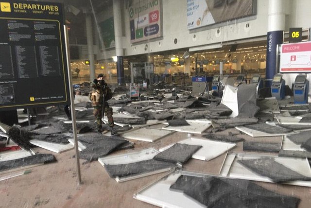 Nhân chứng vụ khủng bố ở Bỉ: Không khác gì tận thế - 1