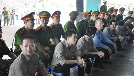 Gần 100 cảnh sát bảo vệ phiên tòa xử giang hồ Phú Quốc - 1