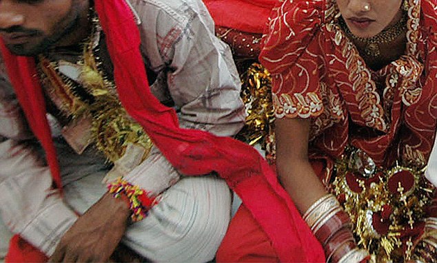 Ấn Độ: Tức tốc li dị vì chồng bất lực đêm tân hôn - 1