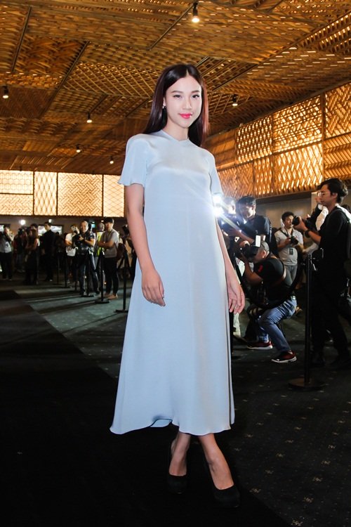 Phạm Hương, Thu Thảo đọ nhan sắc một chín một mười - 4