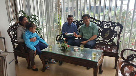 Cháu nội vua Thành Thái lần đầu tiên về Huế giỗ vua ông - 1