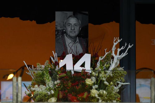 Phút 14 của nghẹn ngào và tiếc nuối về Cruyff - 2