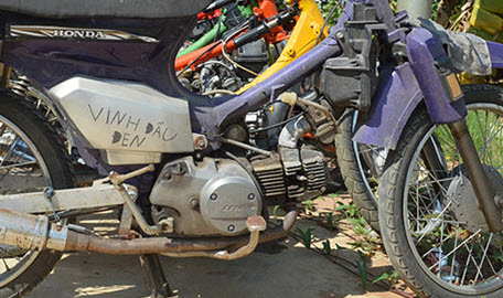 Những chiếc xe "quái dị" trong bãi ở Bà Rịa-Vũng Tàu - 8