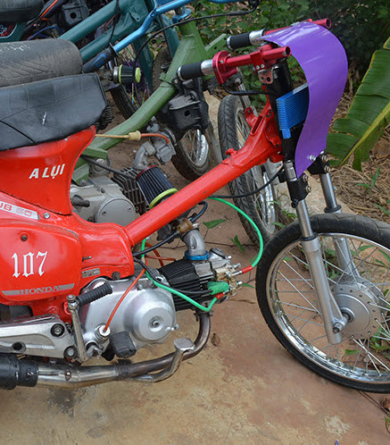 Những chiếc xe "quái dị" trong bãi ở Bà Rịa-Vũng Tàu - 9