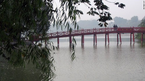 HN lọt top 10 điểm du lịch hàng đầu thế giới năm 2016 - 8