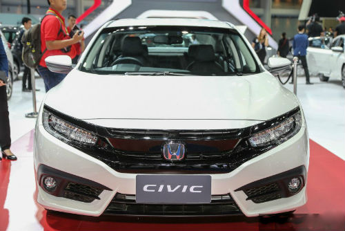 Honda Civic xuất hiện tại Đông Nam Á có 4 phiên bản - 1