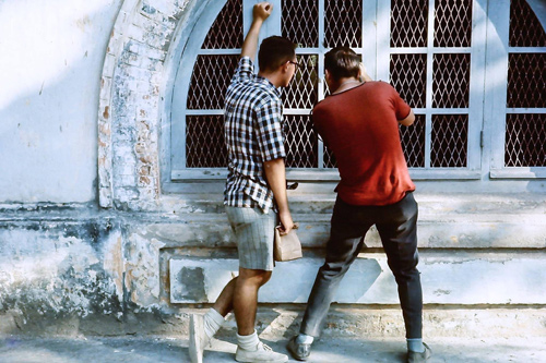 Thời trang lãng tử của “soái ca” Việt thập niên 1960 - 11