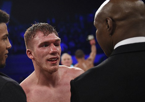 Boxing: Cha xin con đừng "phế võ công" đối thủ - 6