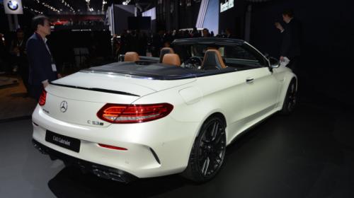 Mercedes trình làng AMG C63 Cabriolet và C63 S Cabriolet - 3