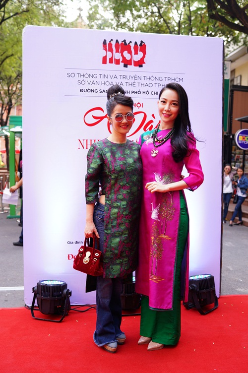 Linh Nga, Hồng Nhung đọ sắc đằm thắm với áo dài - 3