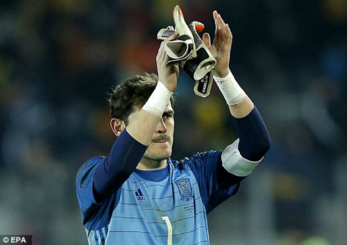 Tin HOT tối 29/3: Lewandowski khiến Real vỡ mộng - 1