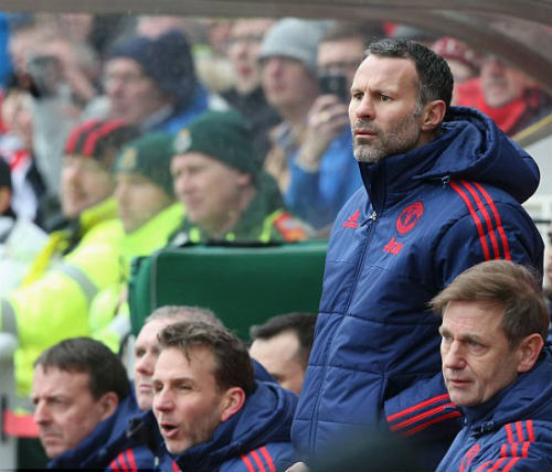 Tin HOT tối 29/3: Lewandowski khiến Real vỡ mộng - 3