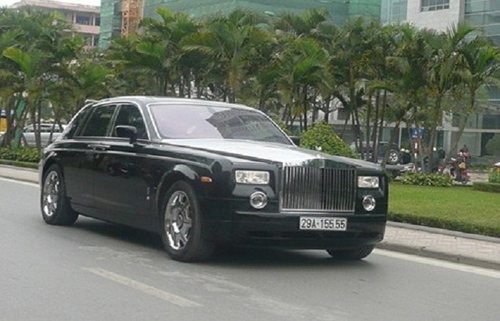 Rolls-Royce ở Việt Nam chỉ đeo biển số đẹp? - 7