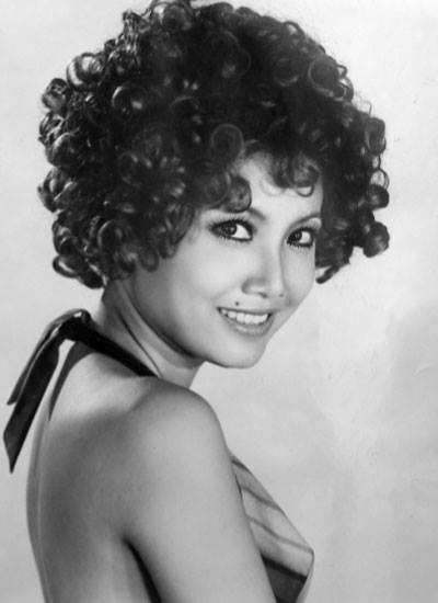 Vẻ đẹp "nghiêng thành" của các giai nhân thời xưa cũ - 6