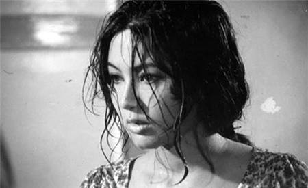 Vẻ đẹp "nghiêng thành" của các giai nhân thời xưa cũ - 4