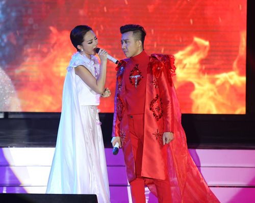 Trấn Thành gây sốc khi hoá nàng Marylin Monroe xinh đẹp - 10