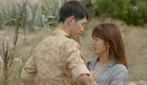 Song Joong Ki thẳng thắn với câu hỏi về Song Hye Kyo - 4