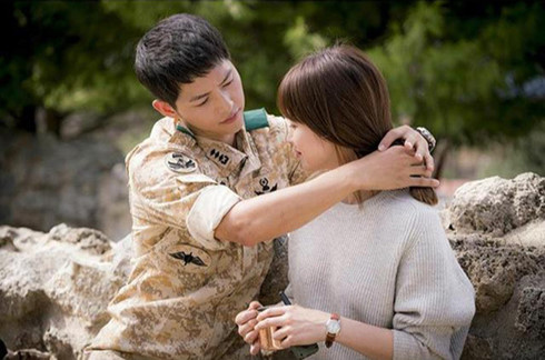 Song Joong Ki thẳng thắn với câu hỏi về Song Hye Kyo - 3