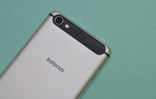 InFocus V5 “lên ngôi” nhờ cấu hình khủng, thiết kế đẹp, giá rẻ - 4