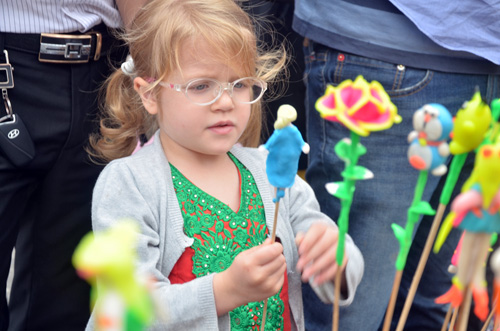 Phố đi bộ Hồ Gươm đông nghẹt người ngày đầu năm - 7