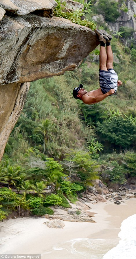Những pha mạo hiểm “sảy chân là chết” ấn tượng nhất 2016 - 4