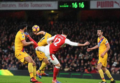 Arsenal - Crystal Palace: Bùng nổ nhờ bàn thắng không tưởng - 1