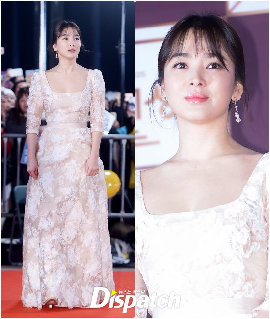 Song Hye Kyo đẹp như nữ thần trên thảm đỏ - 1