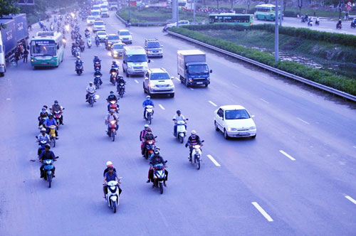 Cửa ngõ SG thông thoáng bất ngờ sau nghỉ Tết Dương lịch - 4