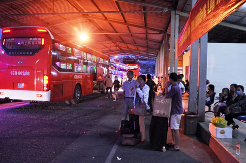 Cửa ngõ SG thông thoáng bất ngờ sau nghỉ Tết Dương lịch - 10