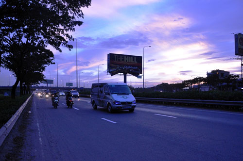 Cửa ngõ SG thông thoáng bất ngờ sau nghỉ Tết Dương lịch - 9