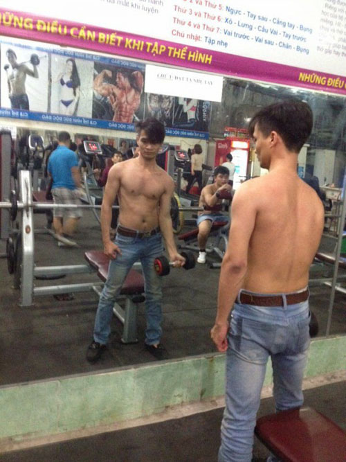 Lệ Rơi khoe body khác lạ trong phòng tập gym - 2