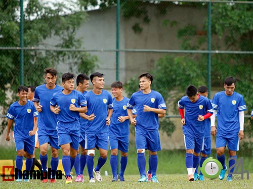 Phó Chủ tịch Công Vinh & CLB TP.HCM: “Ngựa ô” V-League - 2