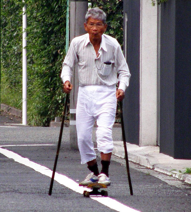 Đã là "đam mê" thì không có "tuổi".