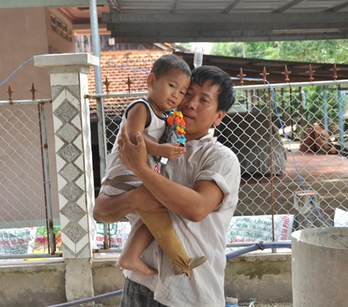 Hai đứa trẻ “con trời” giờ ra sao? - 3