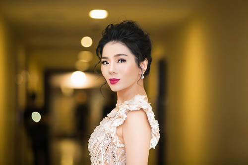 Lệ Quyên tiếp tục khẳng định đẳng cấp với dòng nhạc Bolero - 12