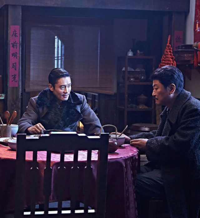 Top 10 phim xuất sắc nhất màn bạc Hàn năm 2016 - 5