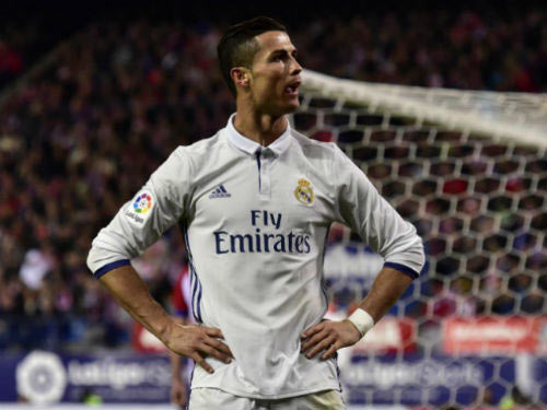 Tin HOT bóng đá tối 5/1: Ấn định ngày Ronaldo tái xuất - 1