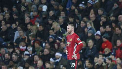 Rooney bị lãng quên ở MU: Cánh cửa hẹp sắp đóng lại - 1