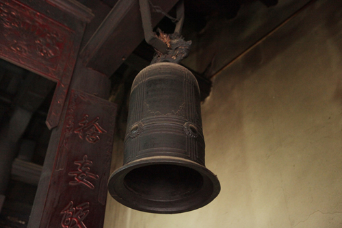 Điểm danh những quả chuông &#34;khủng&#34; rung trong đêm giao thừa ở HN - 11