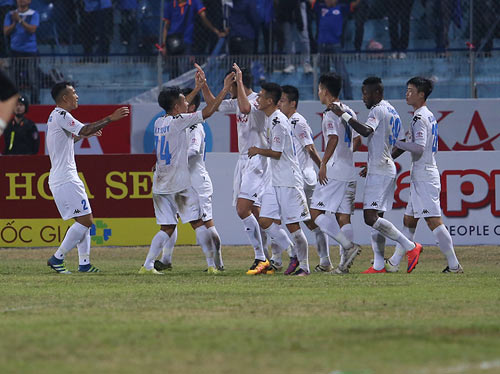 Hà Nội – Than Quảng Ninh: 5 bàn thắng và 2 siêu phẩm - 1