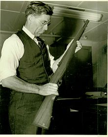 Khẩu súng huyền thoại quyết định cục diện Thế chiến - 3