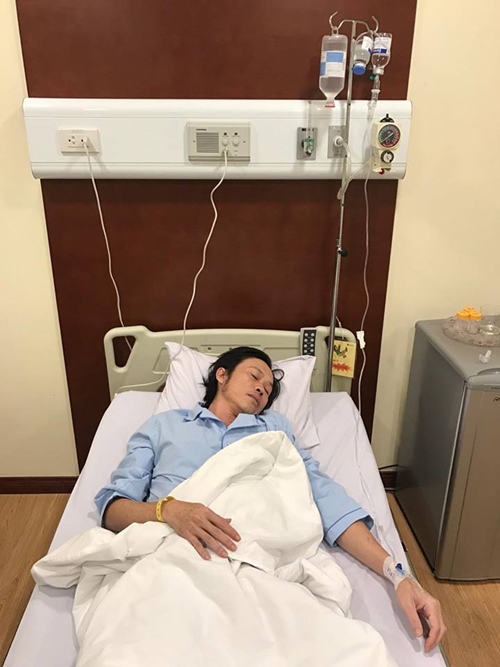 Hoài Linh bất ngờ nhập viện cấp cứu trong đêm