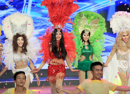 “Lão hà tiện" Phúc Zelo kể về tuổi thơ phục vụ bàn, chạy ăn từng bữa - 1