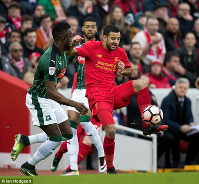 Chi tiết Liverpool - Plymouth: Không thể phá &#34;bê-tông&#34; (KT) - 3